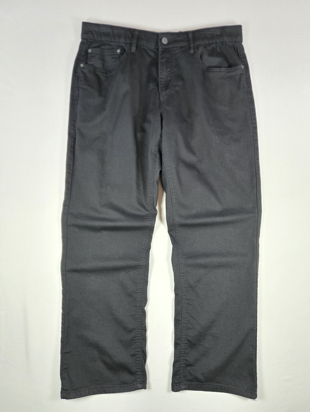 IZOD Men’s Straight Fit 5-Pocket Pants Black 34x29